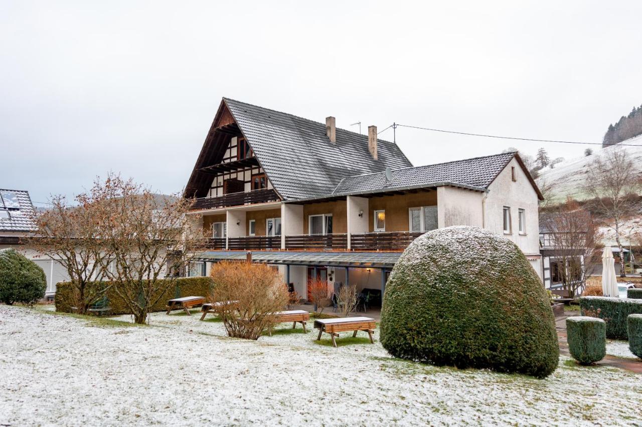 Hotel Tiefenhagen Sauerland Lennestadt Exterior photo