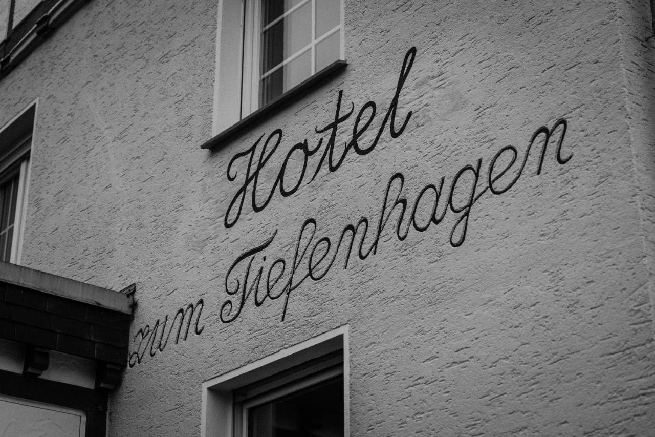 Hotel Tiefenhagen Sauerland Lennestadt Exterior photo