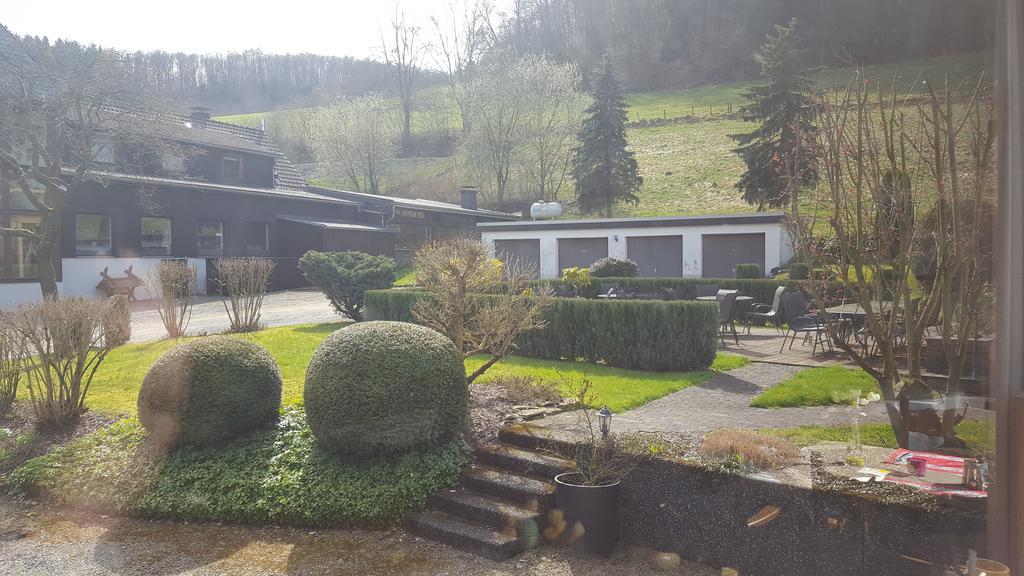 Hotel Tiefenhagen Sauerland Lennestadt Exterior photo